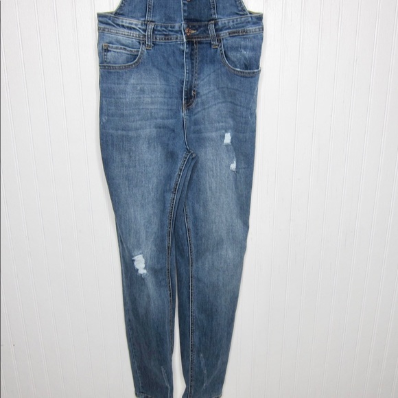 Guess Aviana Jean Overalls Size 6* - Picture 7 of 11